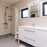 8 Person In *