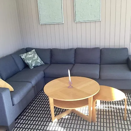 Prázdninový dům 8 Person In *